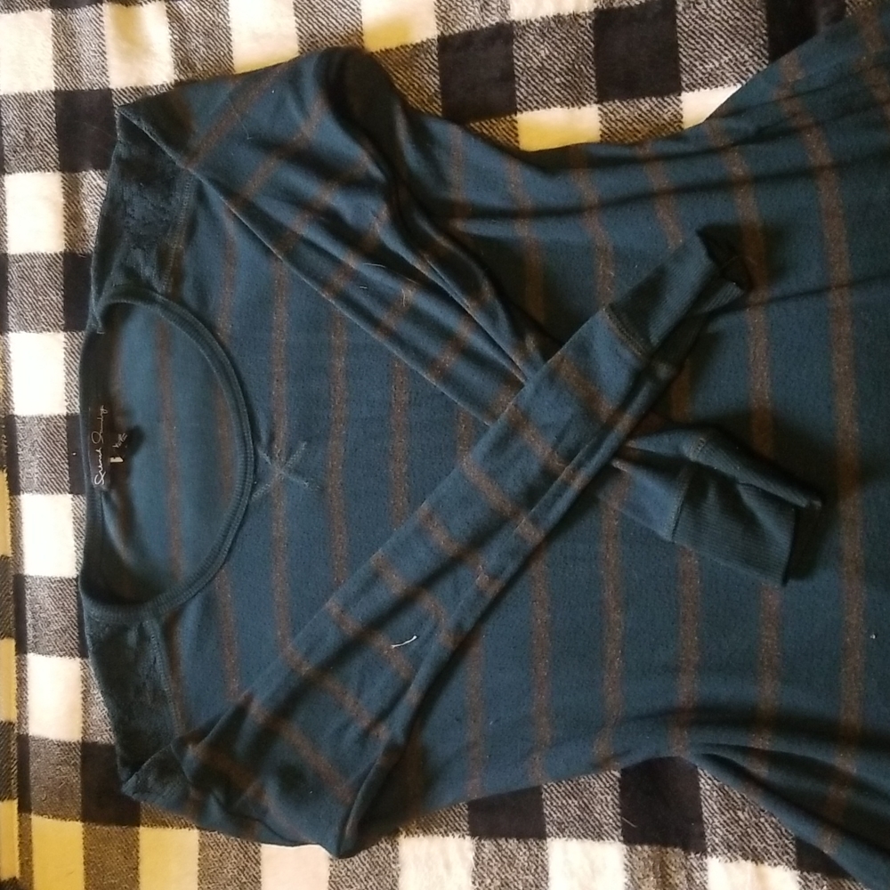 Large striped green and gray french laundry long sleeve